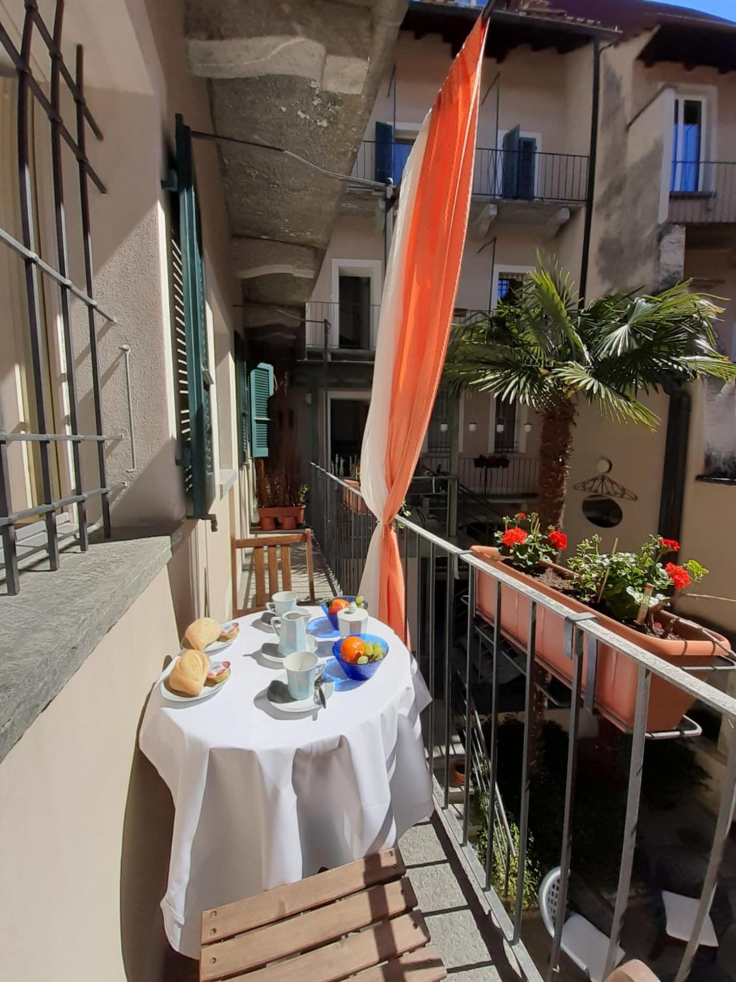 דירות לוקרנו Piazza Grande House חדר תמונה